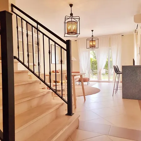 Semesterbostad De Tavira O Pomar Gorgeous 3 Times En-suite Townhouse *