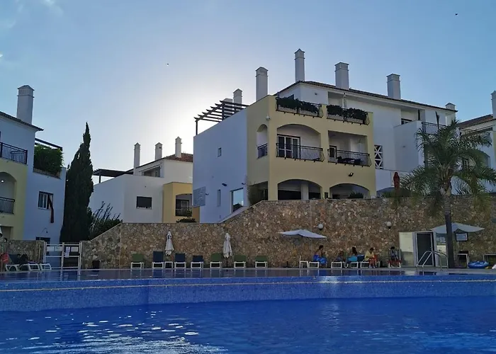 De Tavira O Pomar Gorgeous 3 Times En-suite Townhouse Hébergement de vacances Cabanas De Tavira
