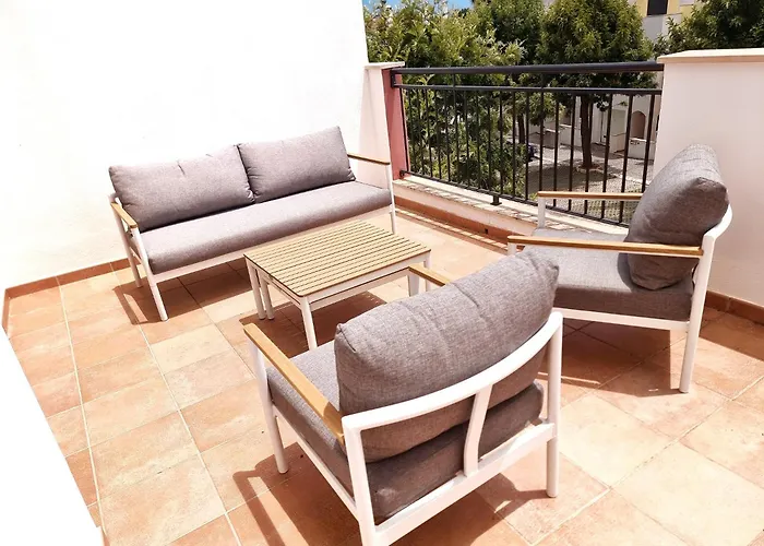 De Tavira O Pomar Gorgeous 3 Times En-suite Townhouse