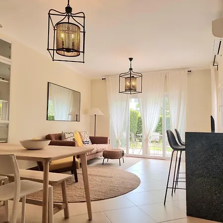 De Tavira O Pomar Gorgeous 3 Times En-suite Townhouse
